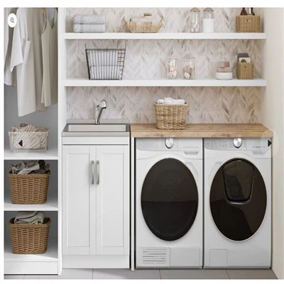 Kollha f'kabinett tal-ħasil wieħed